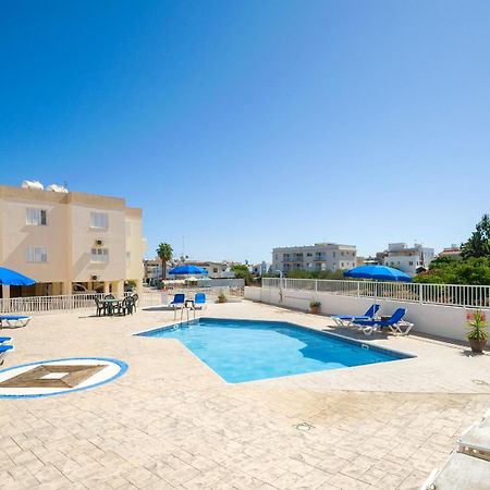 Sofia Apartment 700M Away From The Beach パラリムニ エクステリア 写真