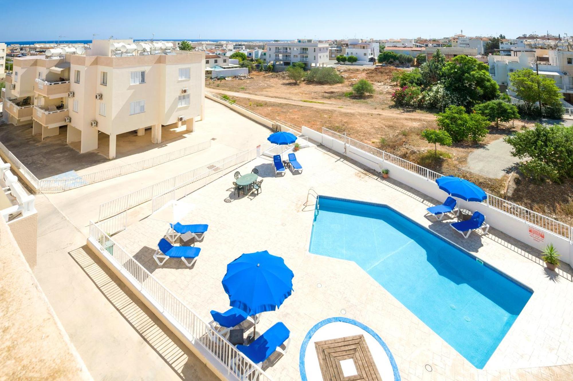 Sofia Apartment 700M Away From The Beach パラリムニ エクステリア 写真